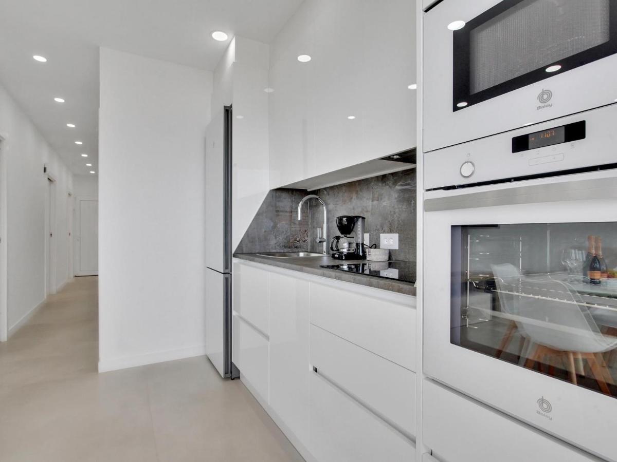 Casa Marinita, Floor, Direct Access To The Seafront *