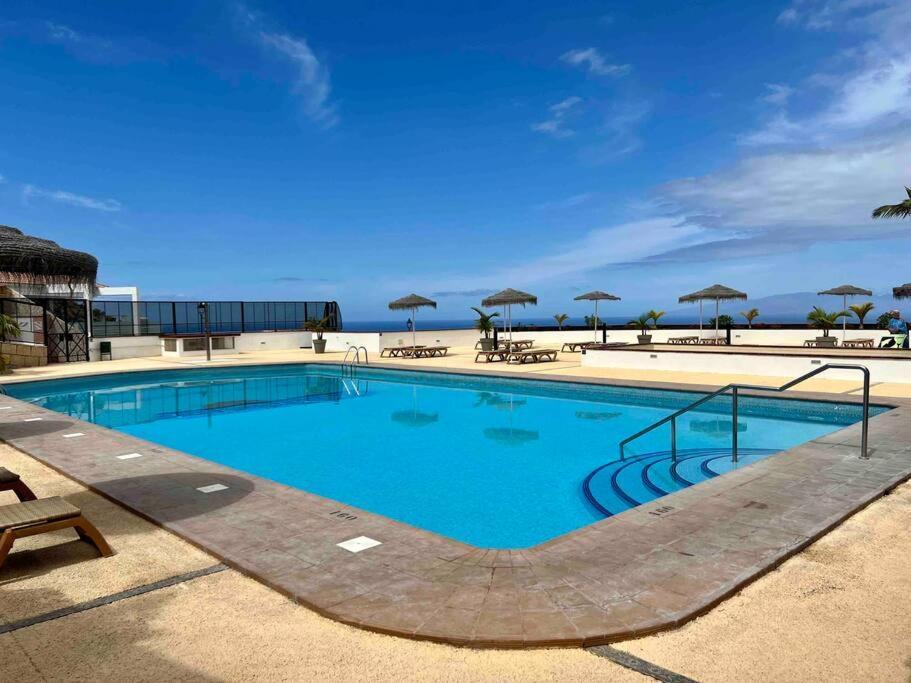 The Sunset Views Costa Adeje, Heated Pool Apartment *
