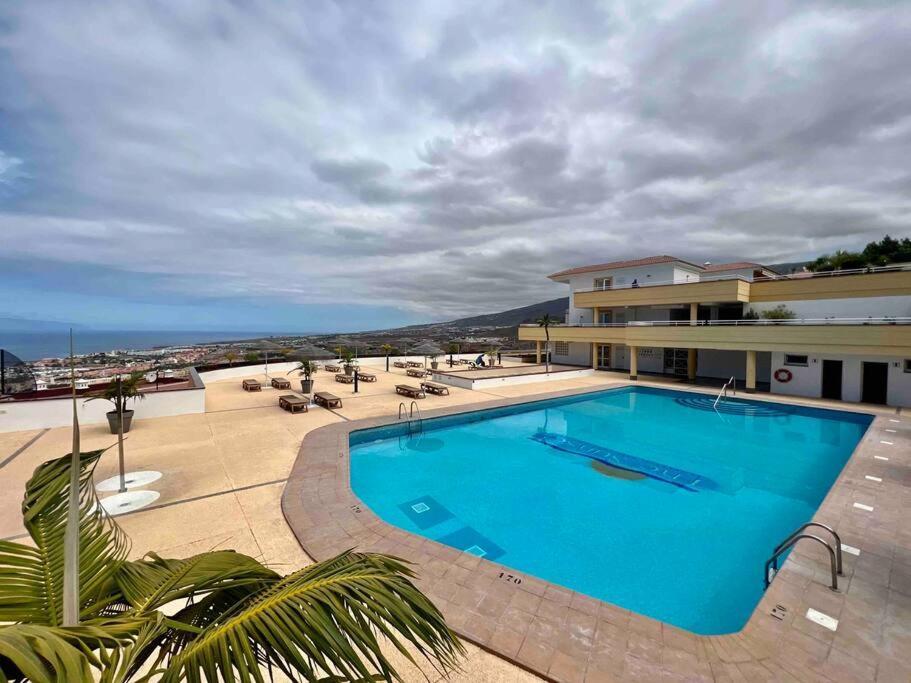 Apartment The Sunset Views Costa Adeje, Heated Pool *
