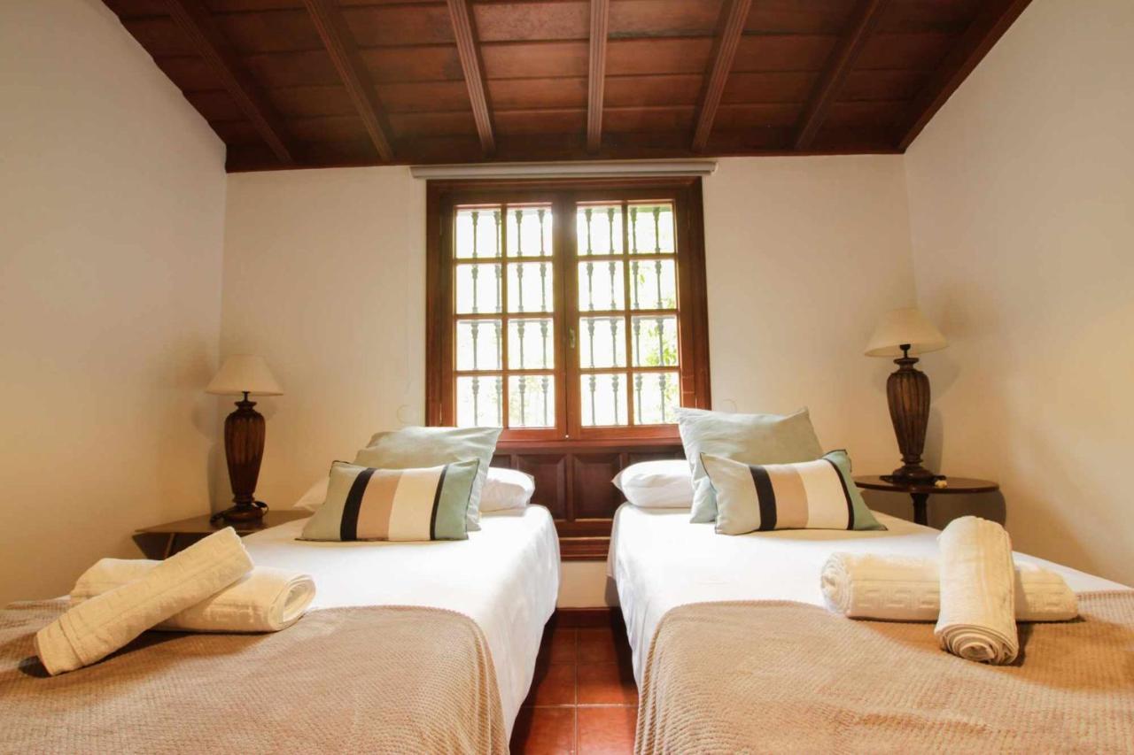 Casa Privada Con Piscinajacuzzi En Сasa de vacaciones