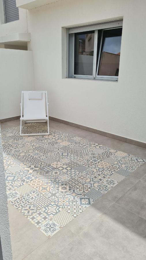 White Medano Apartment. New With Fast Wifi El Médano