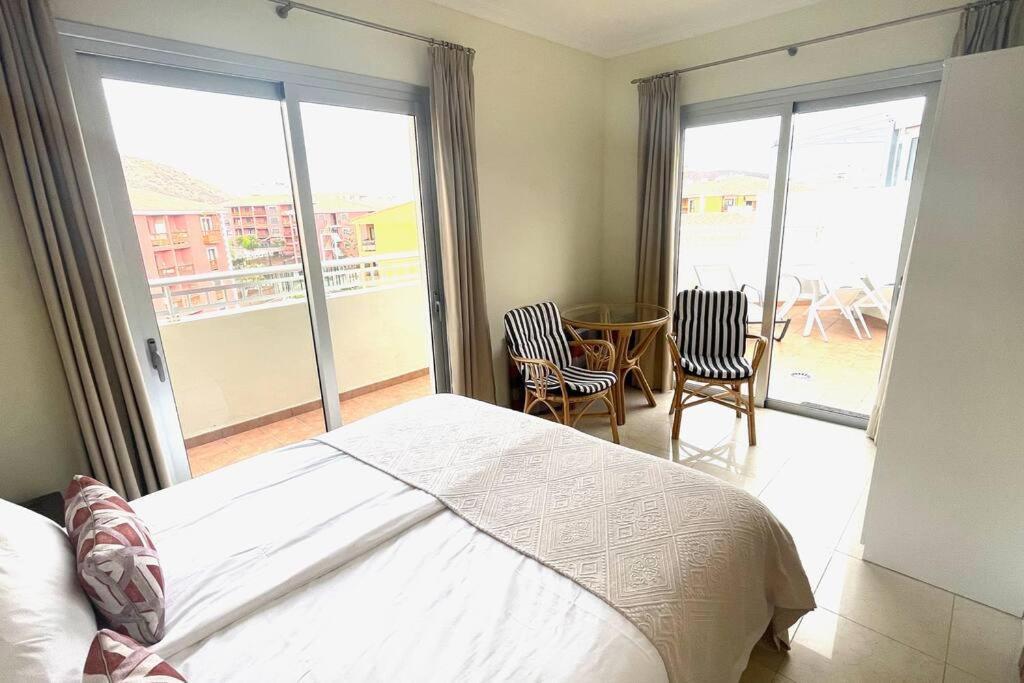 Apartamento Luxurioese Duplex In Sehr Ruhiger Wohnanlage Mit Meerblick Palm-mar