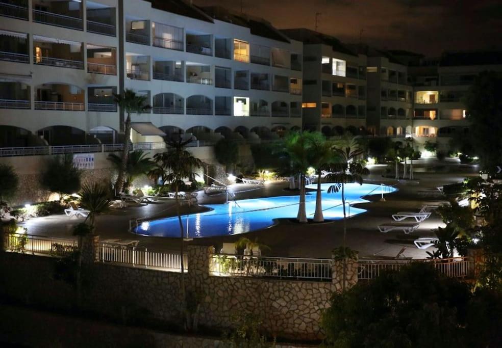 Apartamento Luxurioese Duplex In Sehr Ruhiger Wohnanlage Mit Meerblick Palm-mar