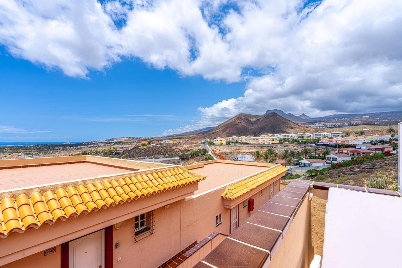 Floor View By Altamarhomes Apartamento