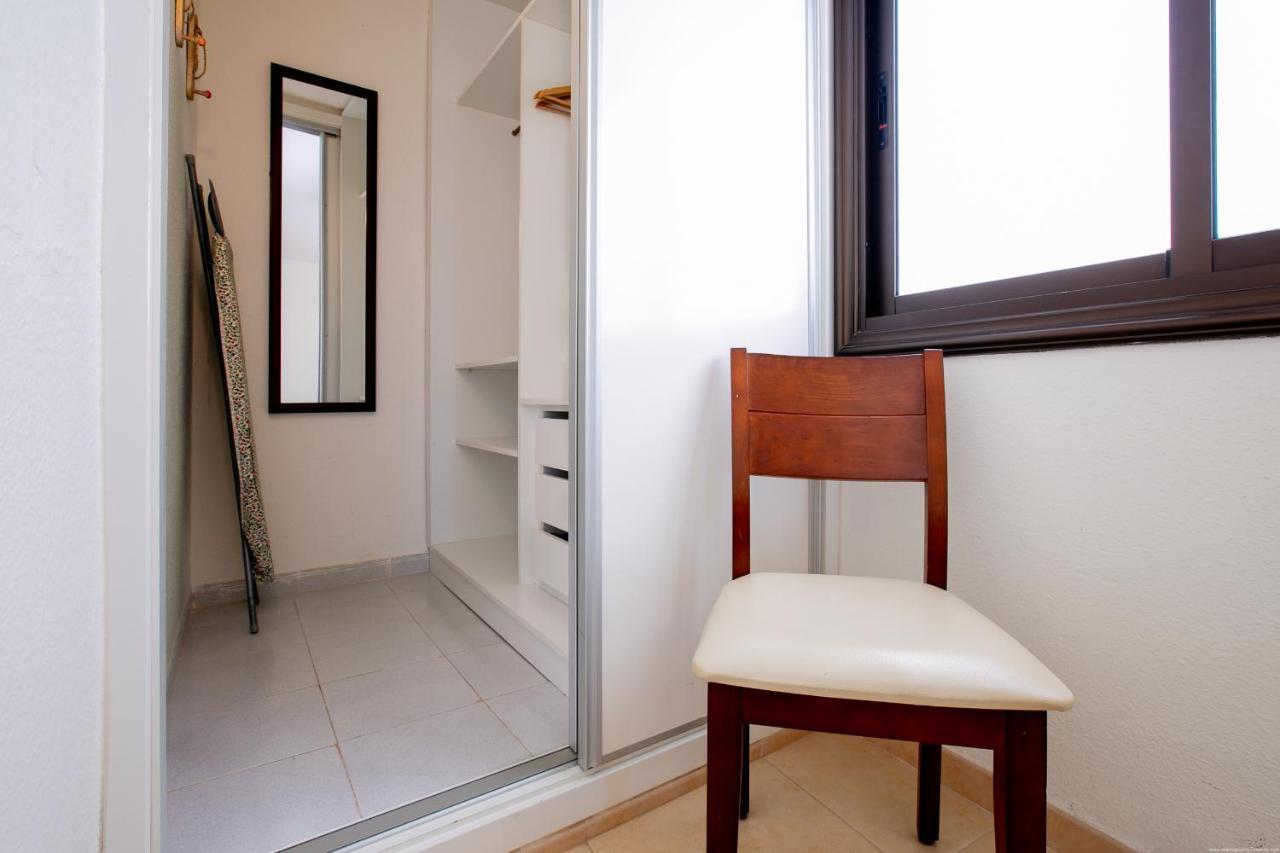 Apartment La Caleta Sunrises *