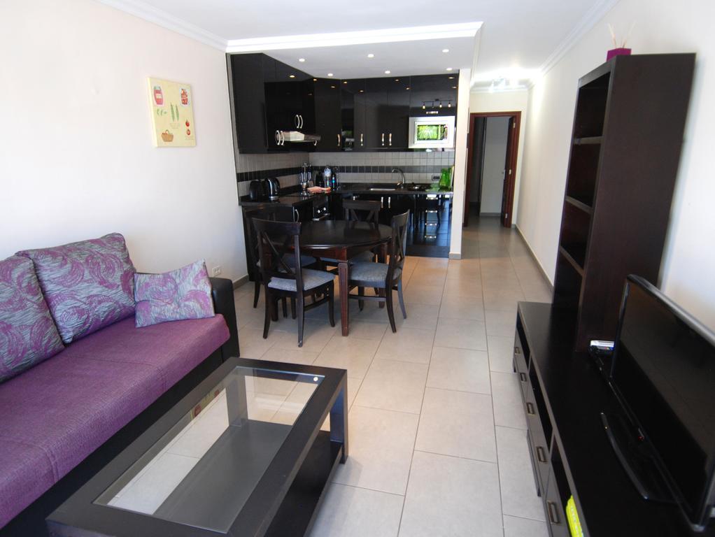 Beachfront Americas - Trg Apartamento *