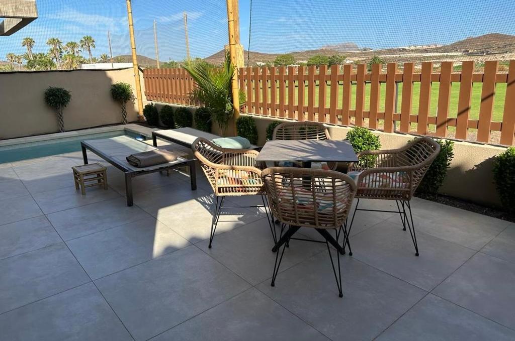 Golf Tenerife South Xx Wheel Accessible Shower Xx Free Wifi Xx Private Pool 30 Degrees Xx Two Terraces 30m2x60m2 Xxfree Parking Xx Mountain View Xx Flatscreen 65 Inch Xx *
