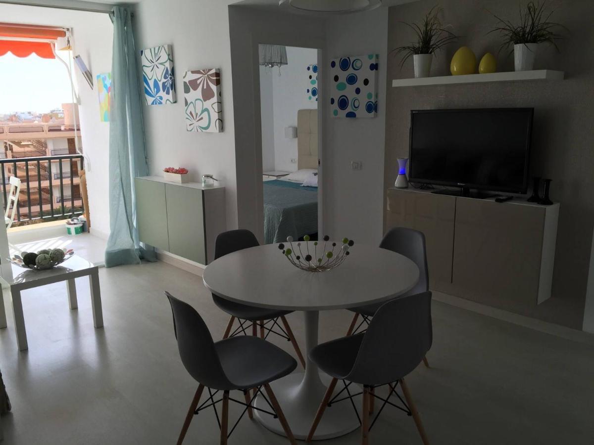 Delicious Cristianos,2bdr 2bathr Beachclose * Los Cristianos (Tenerife)