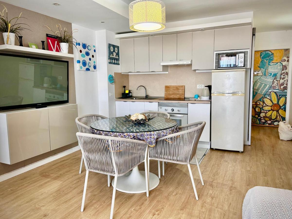 Apartment Delicious Cristianos,2bdr 2bathr Beachclose Los Cristianos (Tenerife)