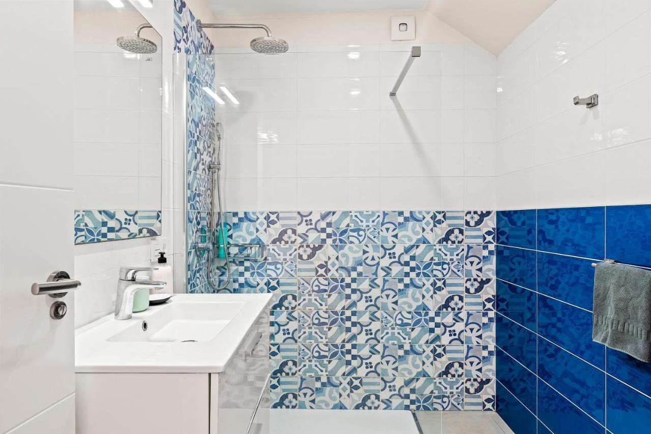Duplex Ocean View In Neptuno *