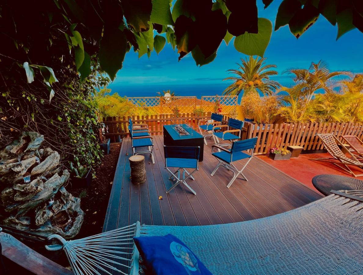 Villa Con Piscina Climatizada Y Vistas Al Mar