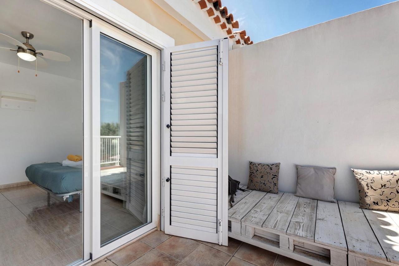 Apartamentoscomplejo Residencial Con Piscina+wiffi Arona (Tenerife)