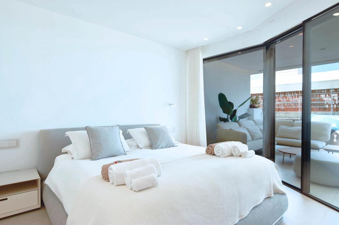 Infinity 0-3 Luxe Partial Sea View 2b Palm-mar