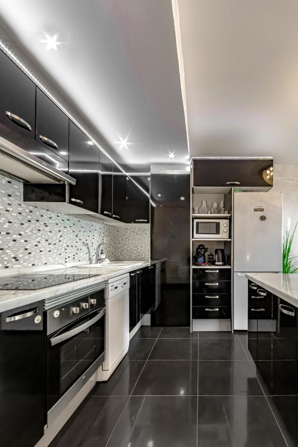 Appartement Luxury 2bedroom Apart Sea View *