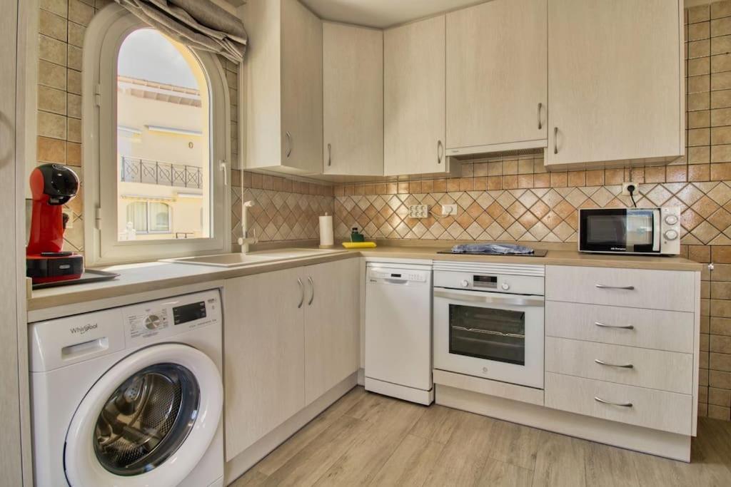 Duplex Paradise Parque Tropical 1 Cristianos Appartement