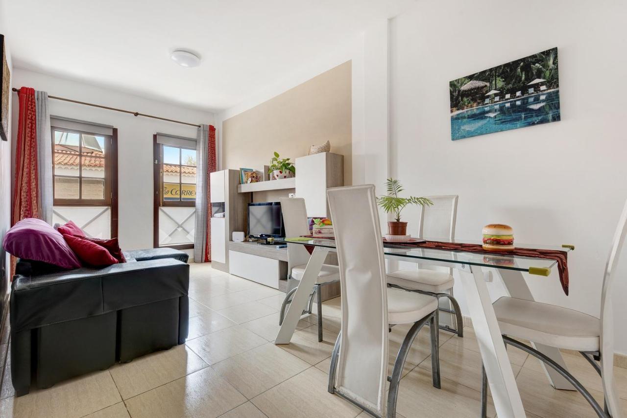 Elena Apartment *