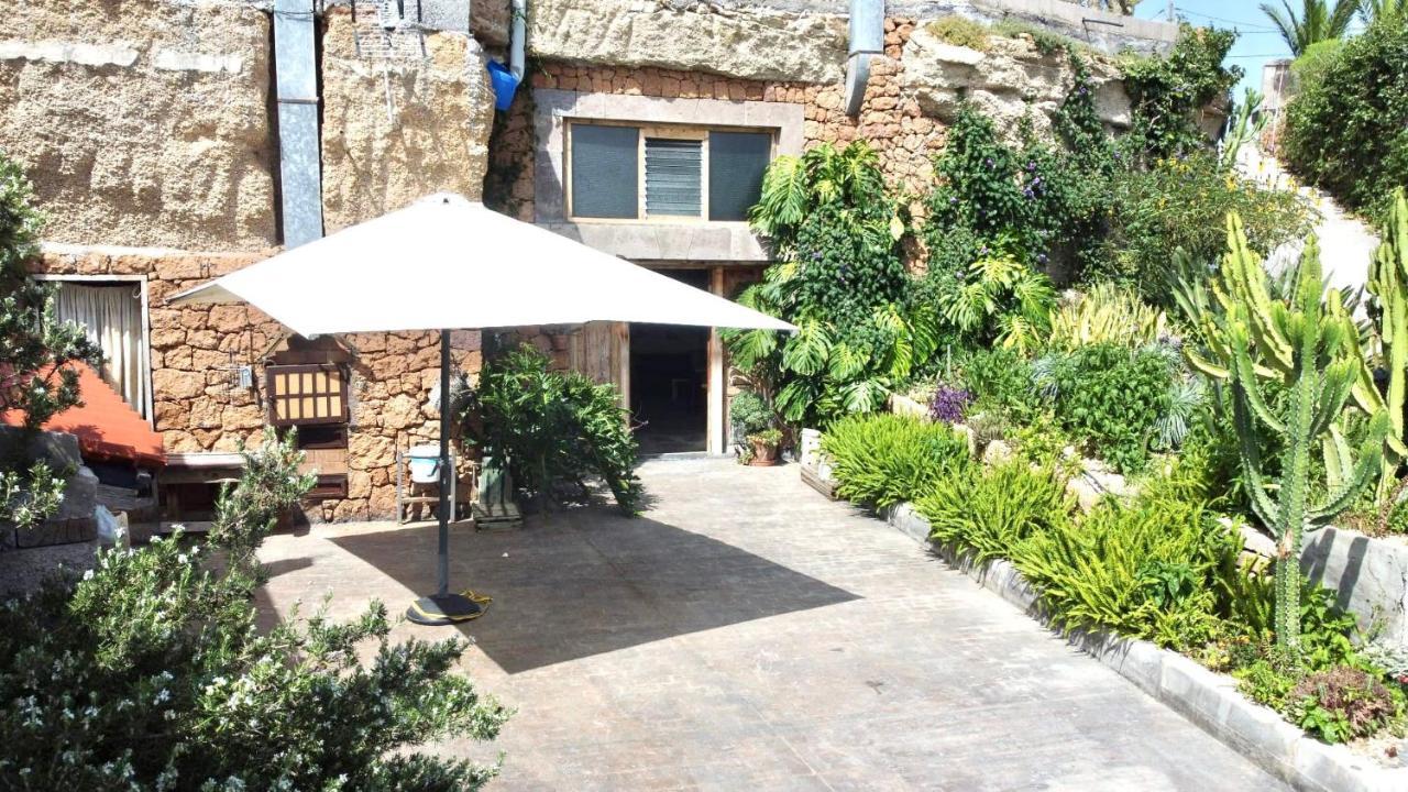 Casa Cueva Con Barbacoa, Wifi Y Vista * Arico