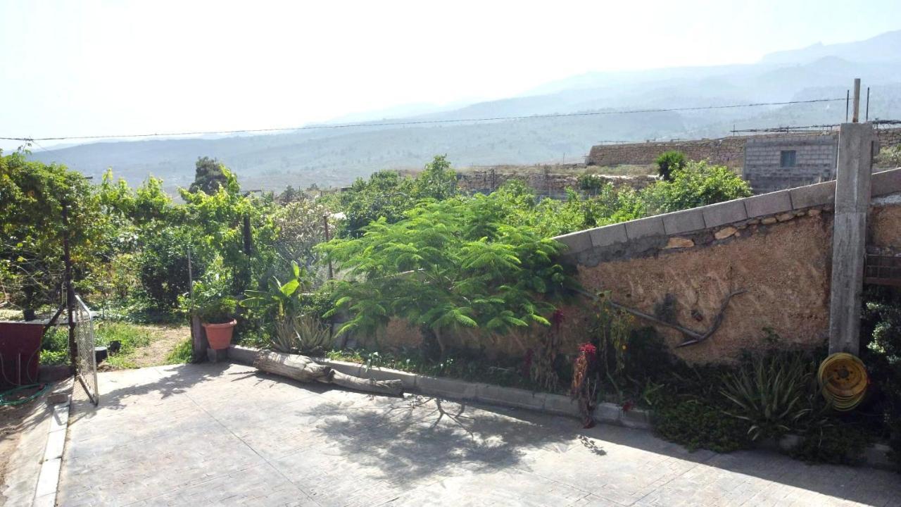 Casa Cueva Con Barbacoa, Wifi Y Vista Hébergement de vacances