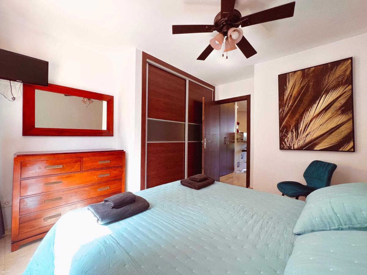 First Line In El Beril Playa Del Duque Pd1 Apartment