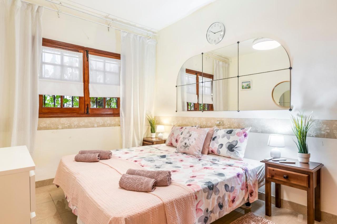 Sunny Oasis Getaway Appartement *