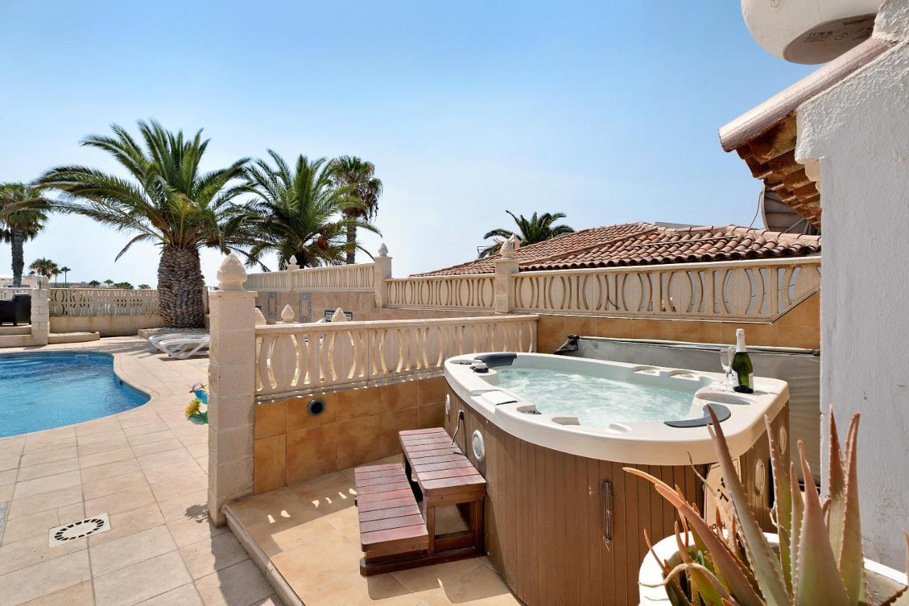 Malpas Villa