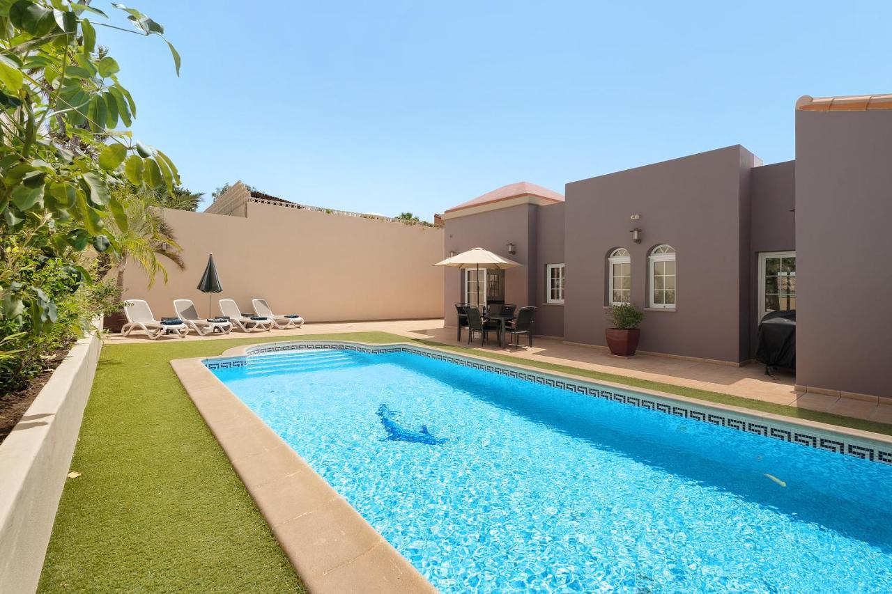 Jacaranda Villa *