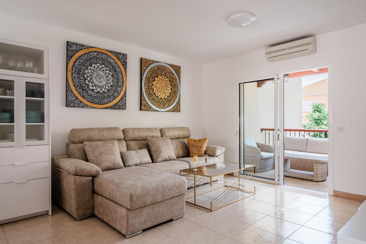 Comfortable 4-bedroom With Private Gardens * Costa Adeje (Tenerife)