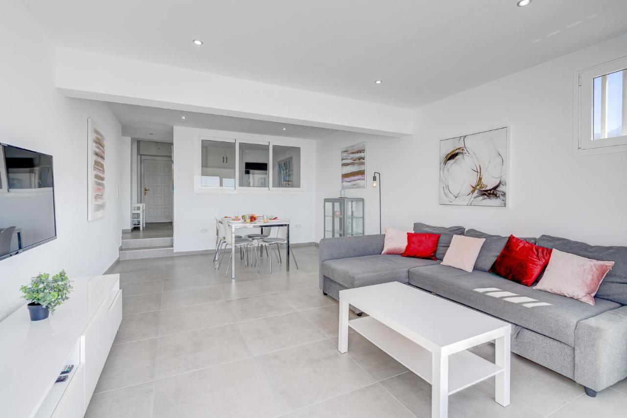 Stunning Flat With Wonderful Sea Views * Callao Salvaje