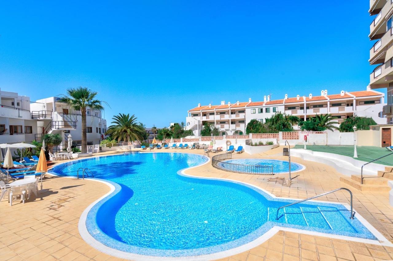 Stunning Flat With Wonderful Sea Views