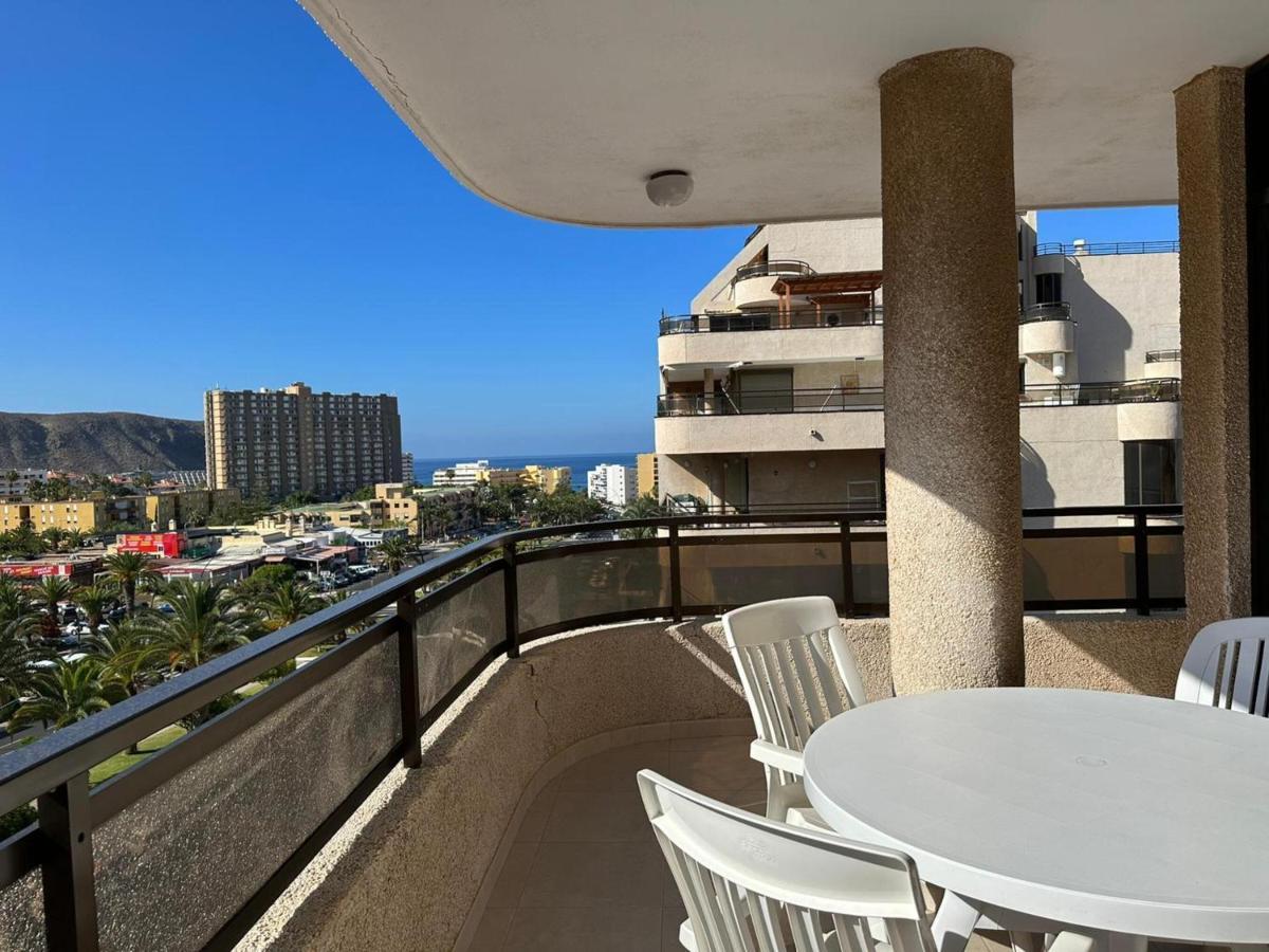 Iki Black Cristianos Appartement *