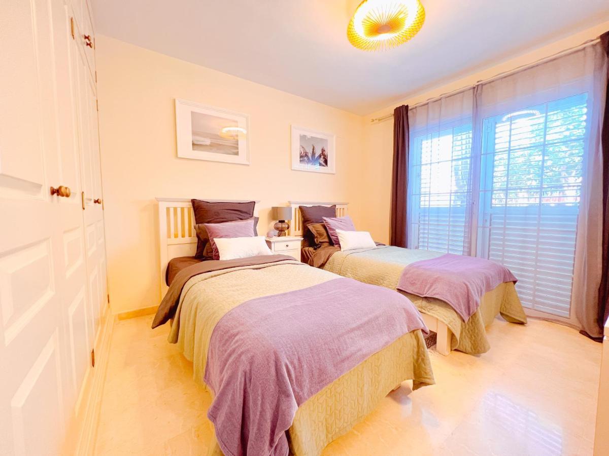 Spacious And Bright Ocean View Duplex In Mar, Pm5 * Palm-mar