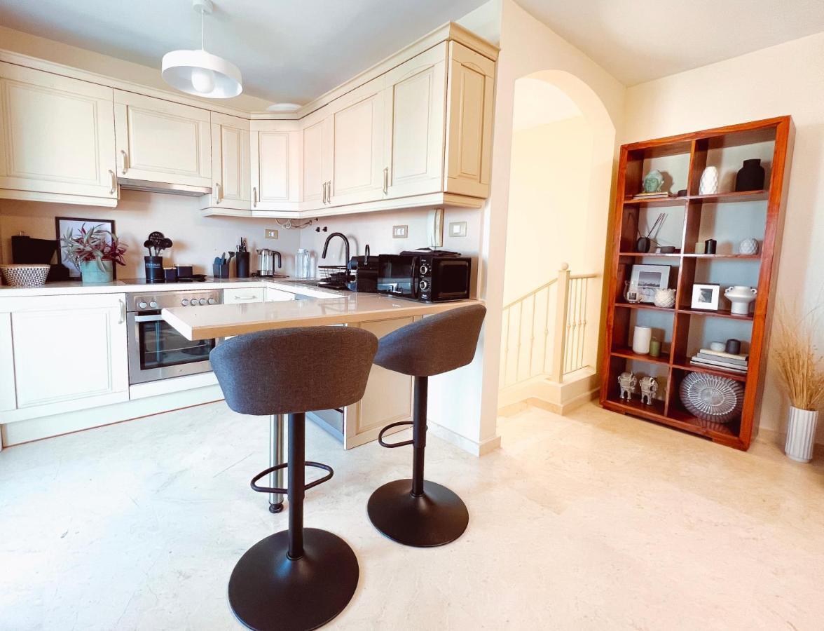 Spacious And Bright Ocean View Duplex In Mar, Pm5 Palm-mar
