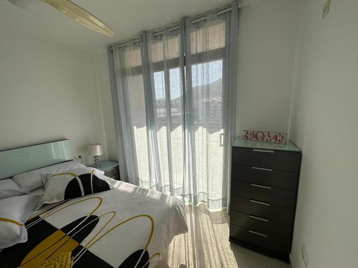 Iki Black Cristianos Appartement
