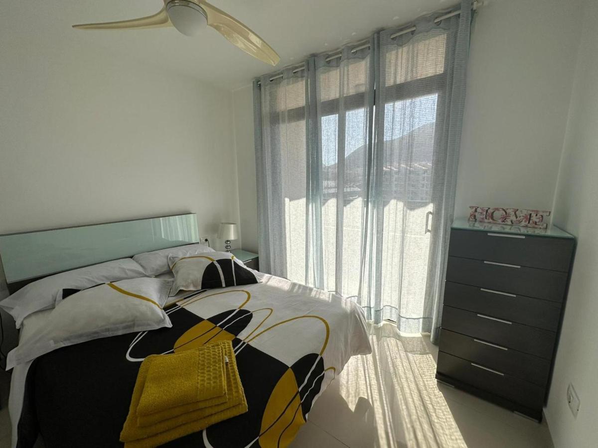 Iki Black Cristianos Appartement *