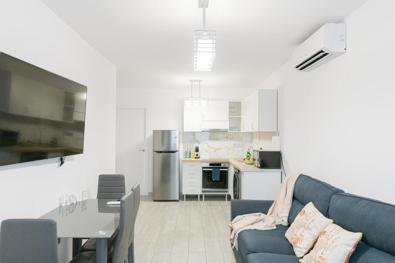 Apartment Iki Blue Gigantes, High Speed Free-wifi