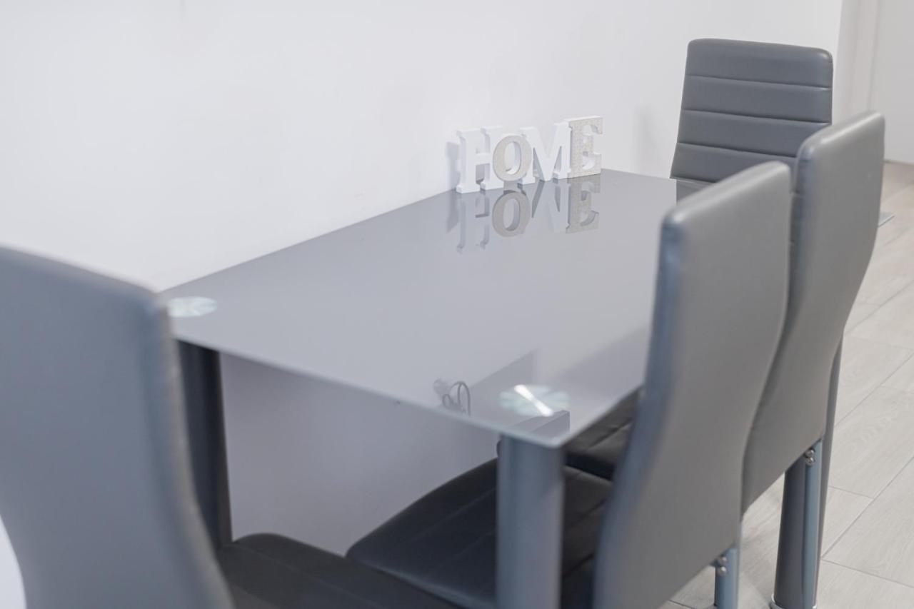Iki Blue Gigantes, High Speed Free-wifi Apartment