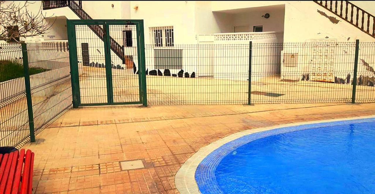 Vakantiehuis * Holiday * Casa De Vacaciones * Urb. Chayofita