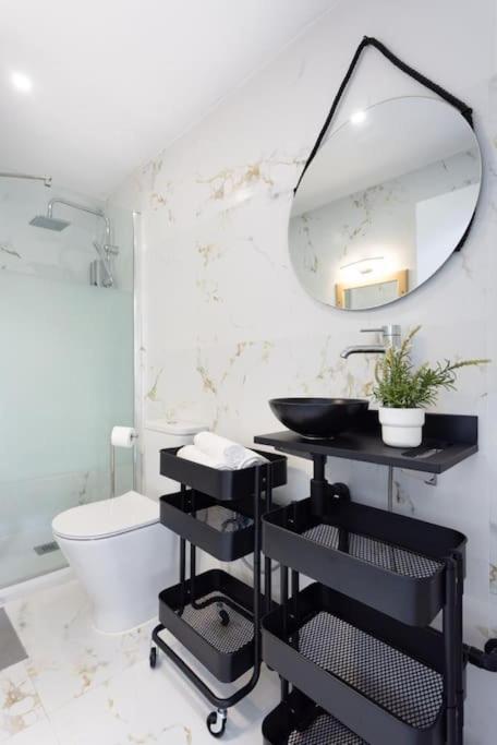Apartamento Renovado Estudio Con Balcon *