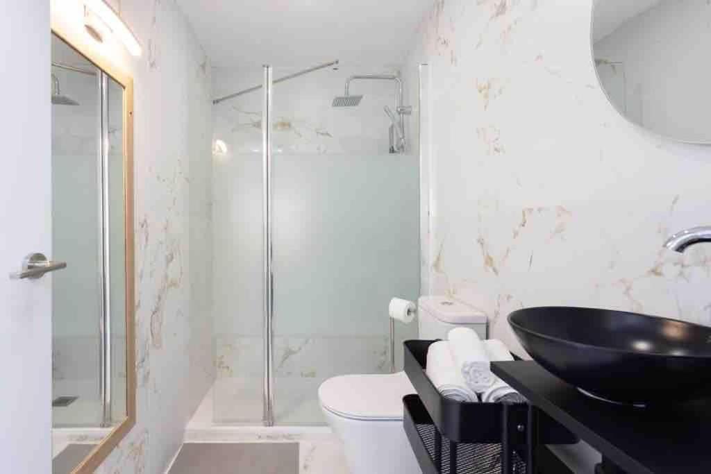 Apartamento Renovado Estudio Con Balcon *