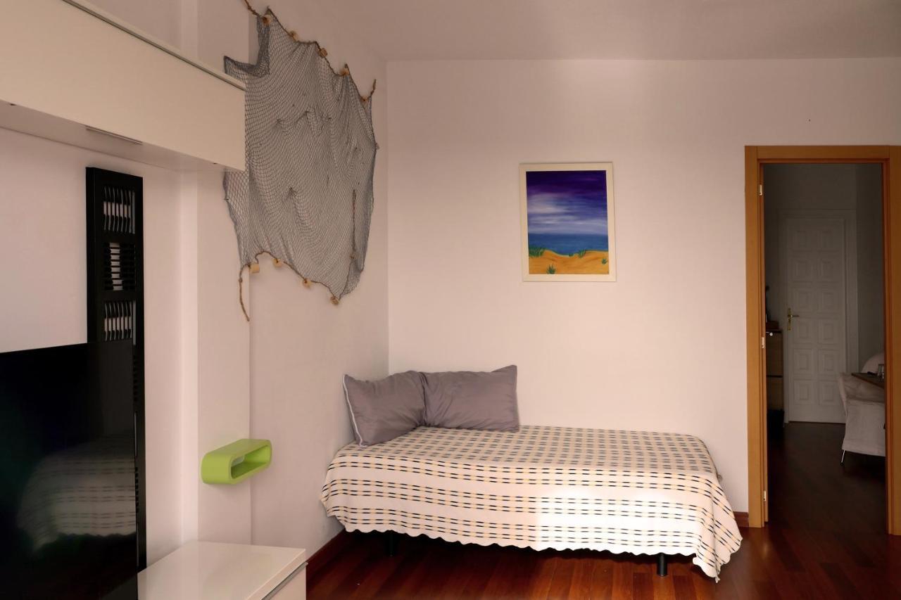 Apartment Terrace With Sea View - Free Pool *