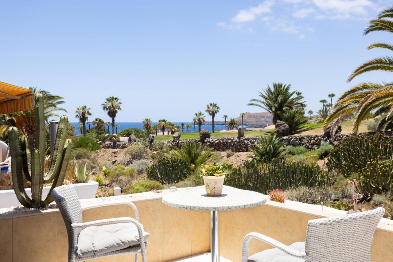 Luxury Seaside Retreat Apartamento
