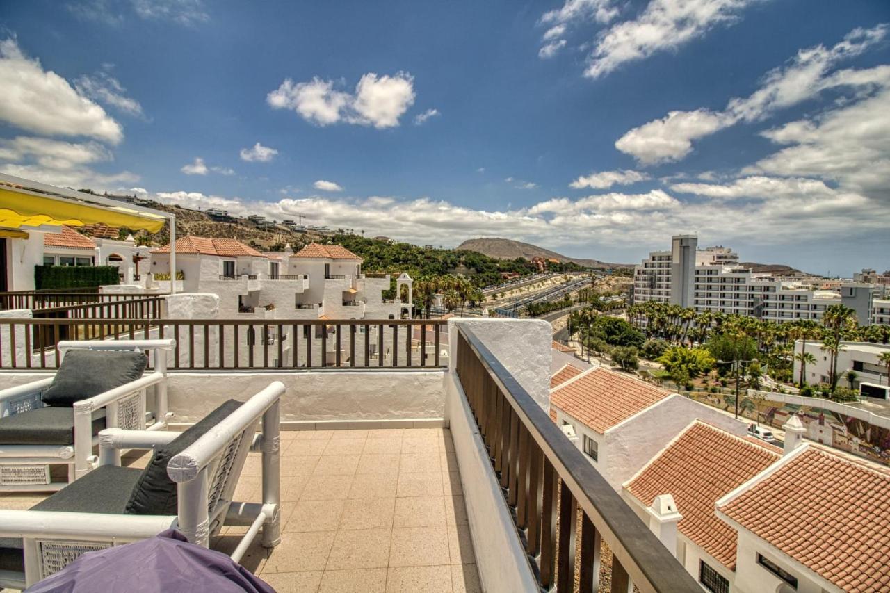 Penthouse With Magnificent Ocean Views, Jacuzzi, Pool, Nearby Beach In Tenerife South Apartamento