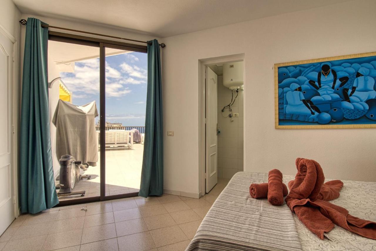 Penthouse With Magnificent Ocean Views, Jacuzzi, Pool, Nearby Beach In Tenerife South * Playa Feñabe