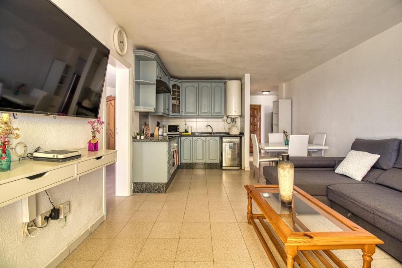 Penthouse With Magnificent Ocean Views, Jacuzzi, Pool, Nearby Beach In Tenerife South * Playa Feñabe