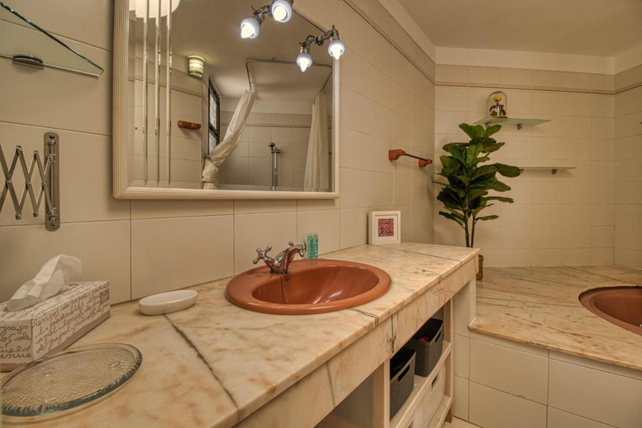 Apartamento Penthouse With Magnificent Ocean Views, Jacuzzi, Pool, Nearby Beach In Tenerife South