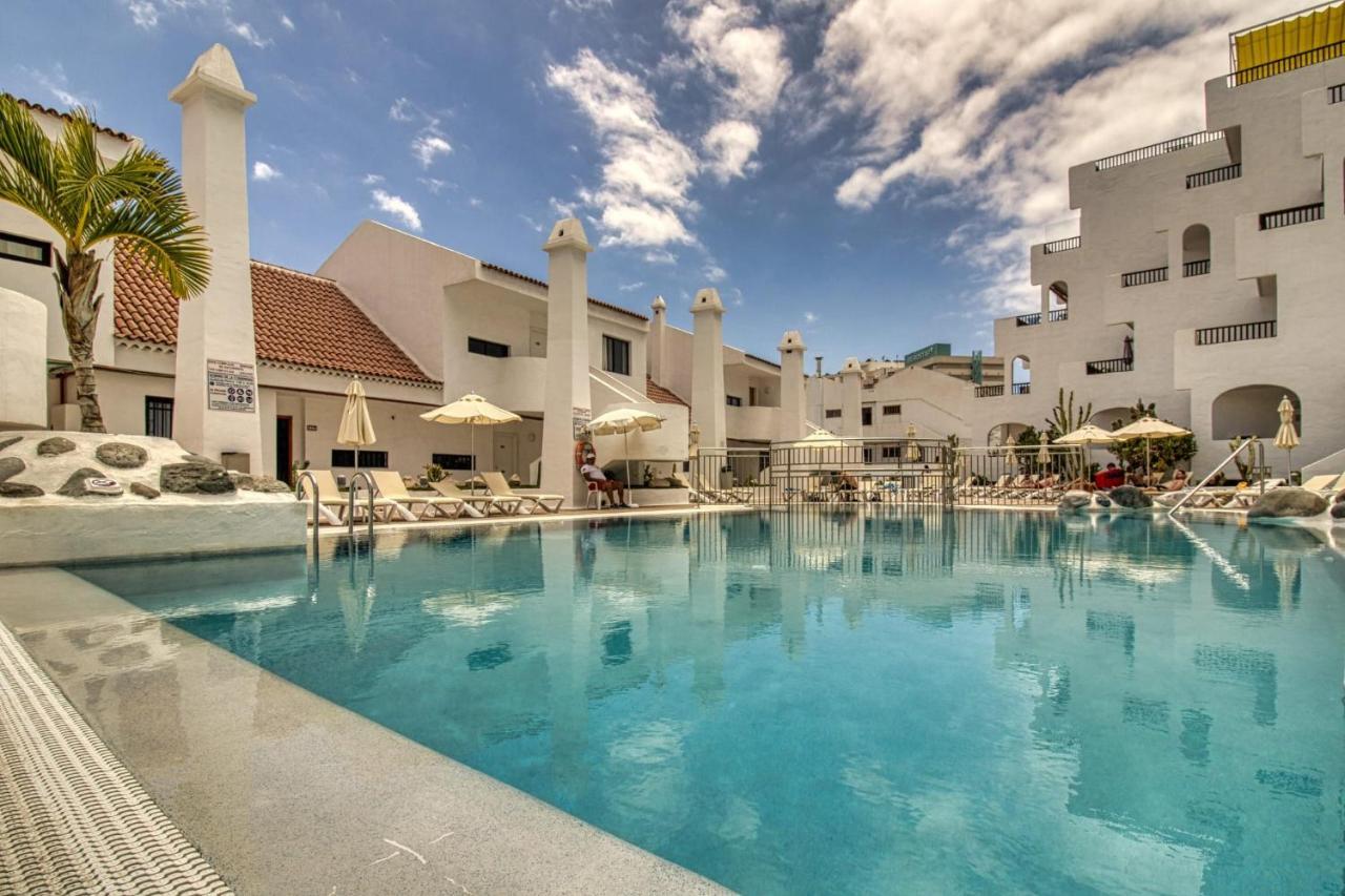 Penthouse With Magnificent Ocean Views, Jacuzzi, Pool, Nearby Beach In Tenerife South Playa Feñabe