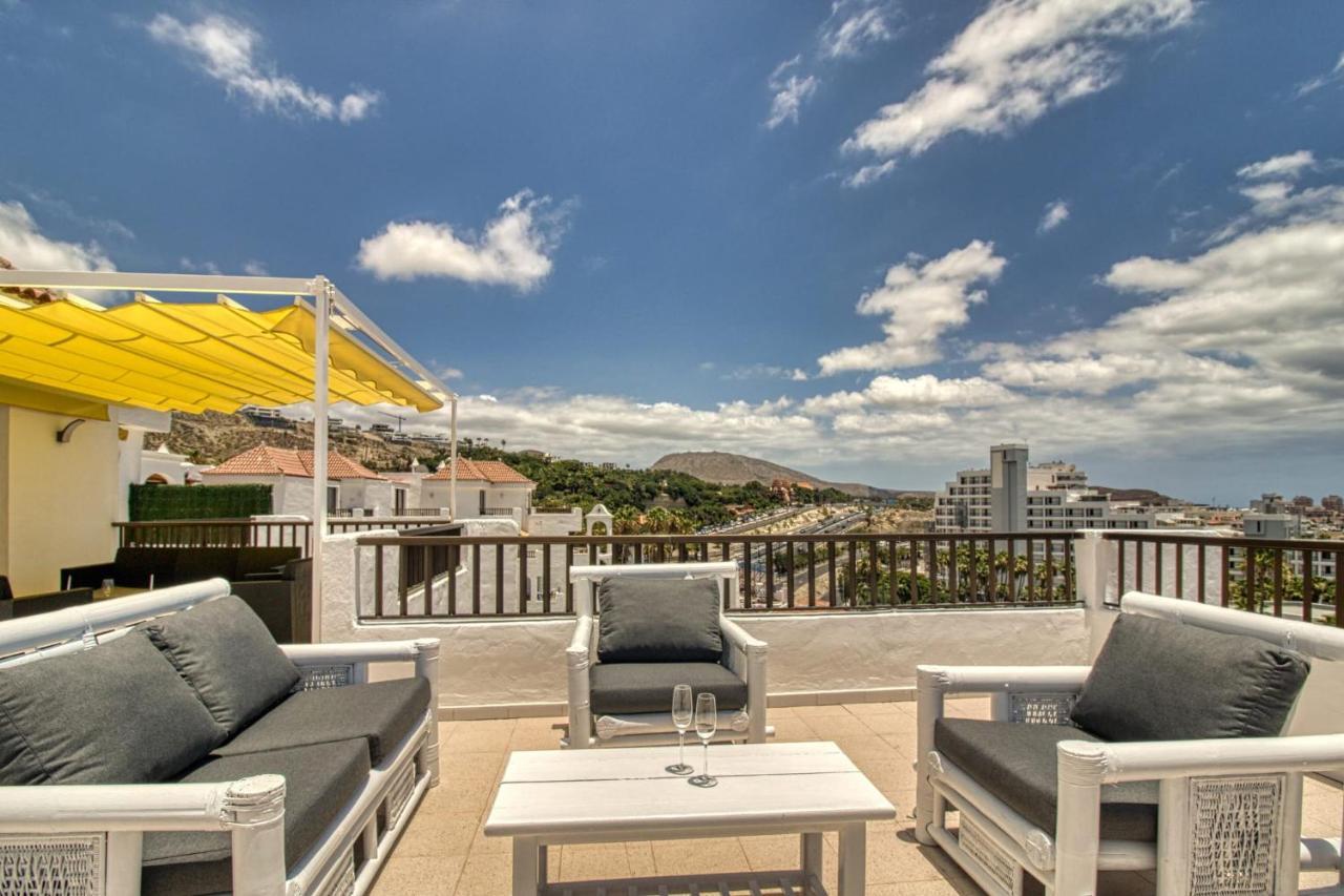 Apartamento Penthouse With Magnificent Ocean Views, Jacuzzi, Pool, Nearby Beach In Tenerife South *