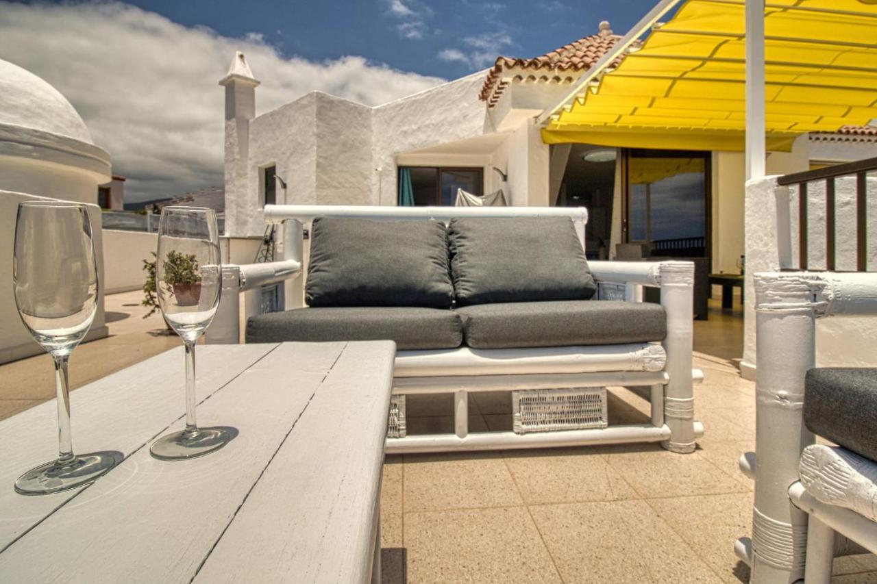 Penthouse With Magnificent Ocean Views, Jacuzzi, Pool, Nearby Beach In Tenerife South * Playa Feñabe