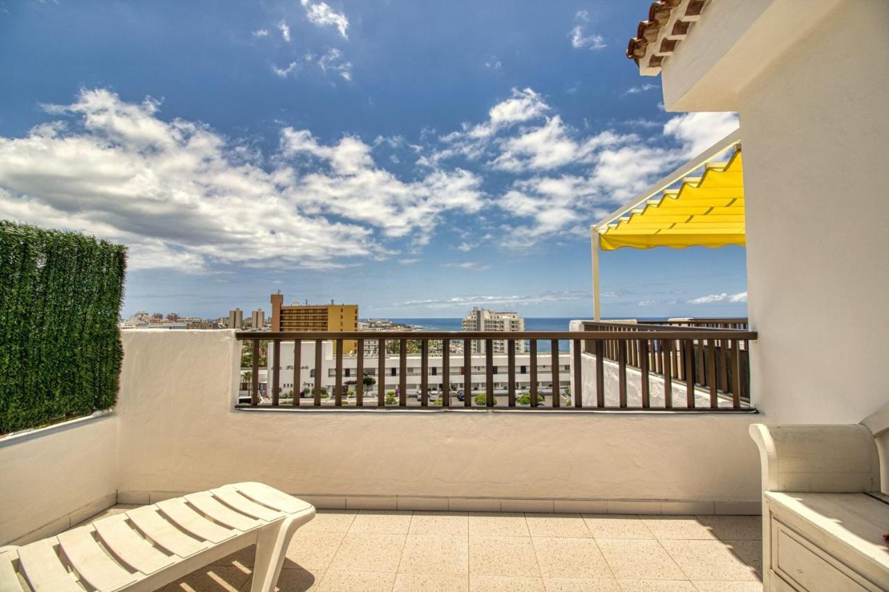 Penthouse With Magnificent Ocean Views, Jacuzzi, Pool, Nearby Beach In Tenerife South Apartamento Playa Feñabe