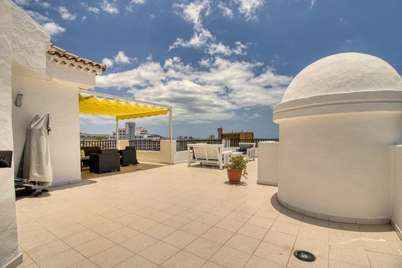 Apartamento Penthouse With Magnificent Ocean Views, Jacuzzi, Pool, Nearby Beach In Tenerife South Playa Feñabe